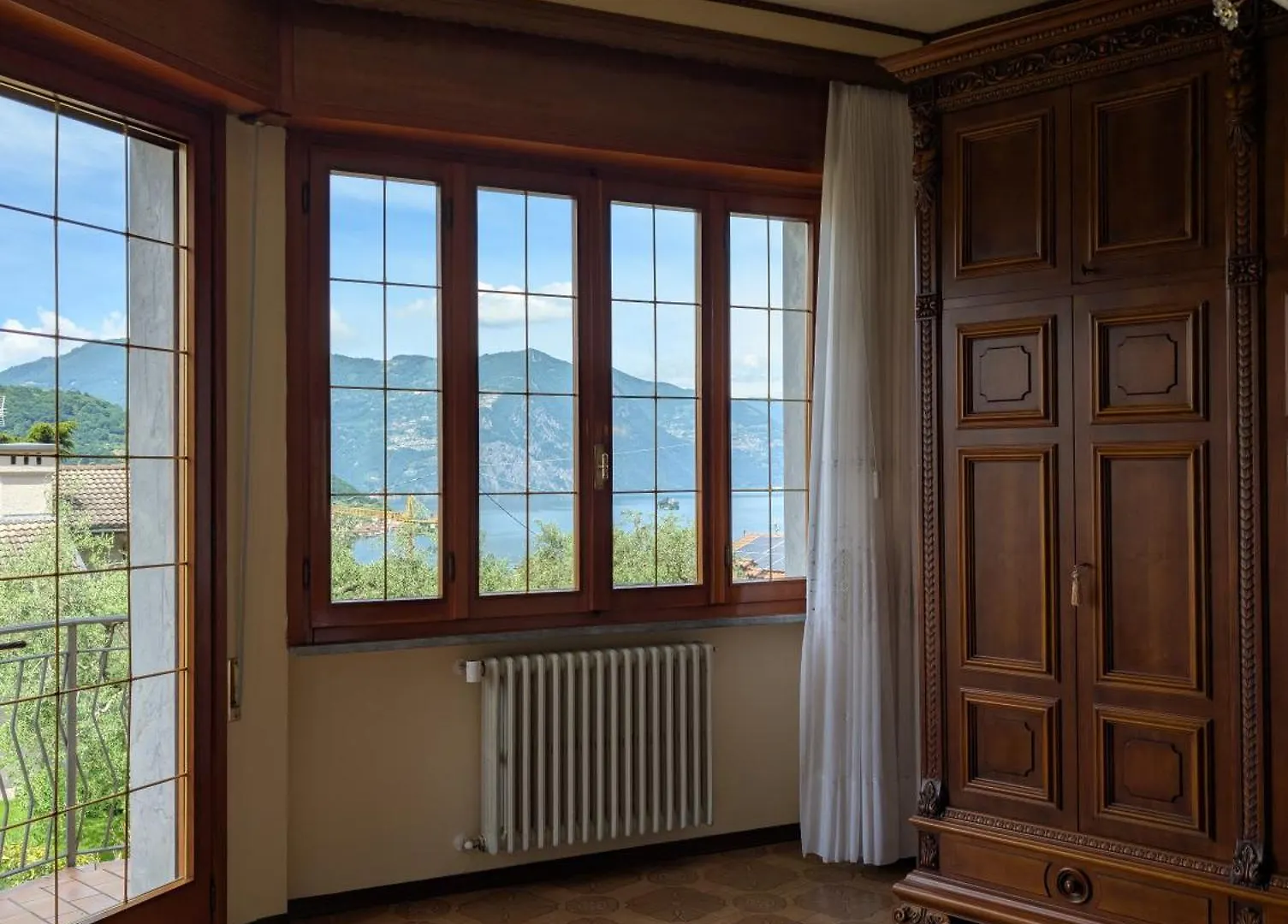 アパート Iseo Lake Terrace サーレ・マラジーノ イタリア